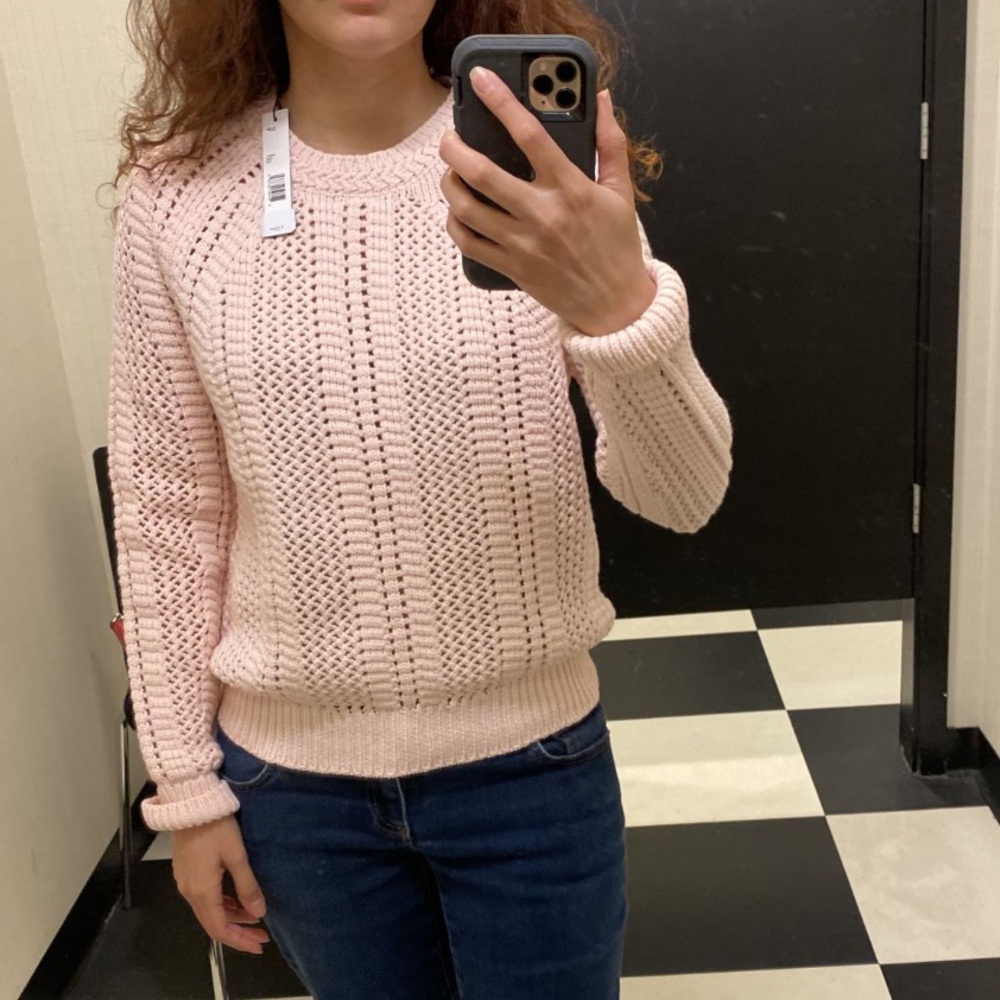 2. TTAHARI | Pink Open Knit Sweater